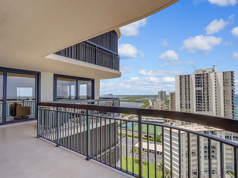 5380 N Ocean Dr #18J — Photo 18