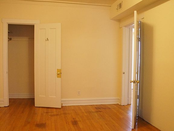 4th image of 2524-25 N Kedzie Blvd #1E