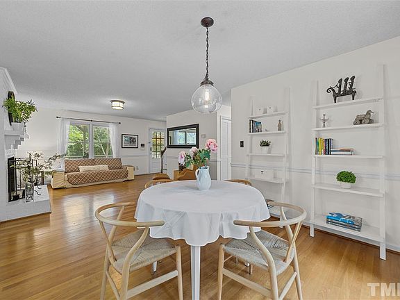 5th image of 3127 Stanford Dr