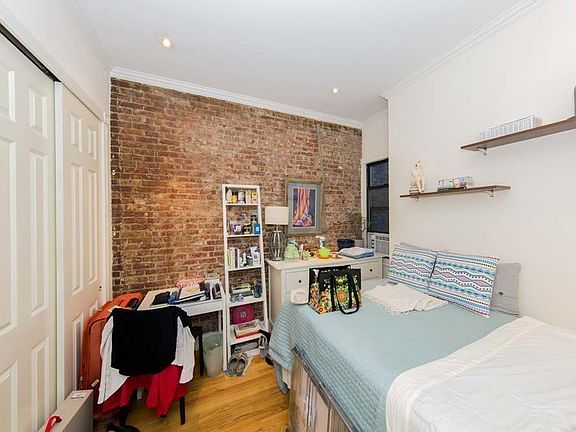 5th image of 320 W 14th St #4BC