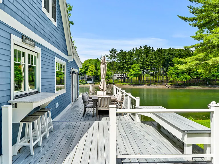 6 Sagamore Grv — Photo 78
