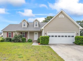 107 Linden Rd, Richlands, NC 28574