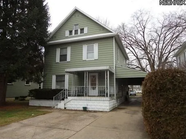 614 3rd St NW, New Philadelphia, OH 44663