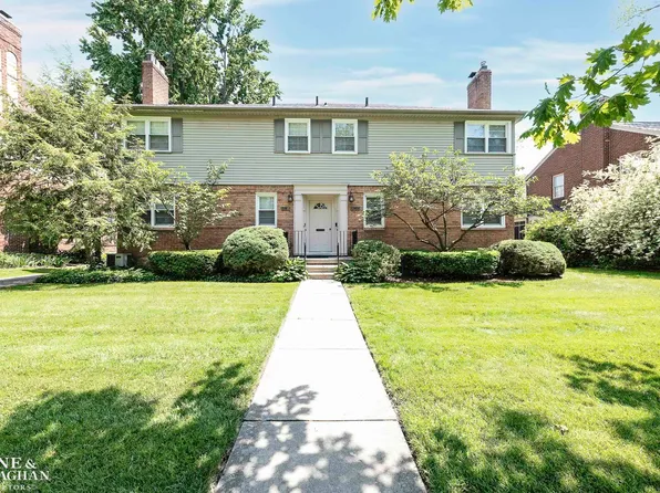 814 Harcourt Rd, Grosse Pointe, MI 48230