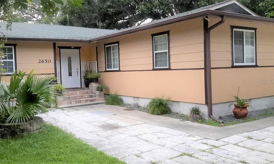 1st image of 2650 S Oak Ave