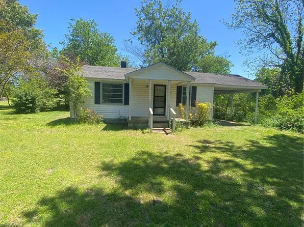 1412 E Dunklin St, Kennett, MO 63857