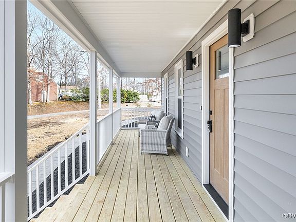 5th image of 701 Dove Path Ln
