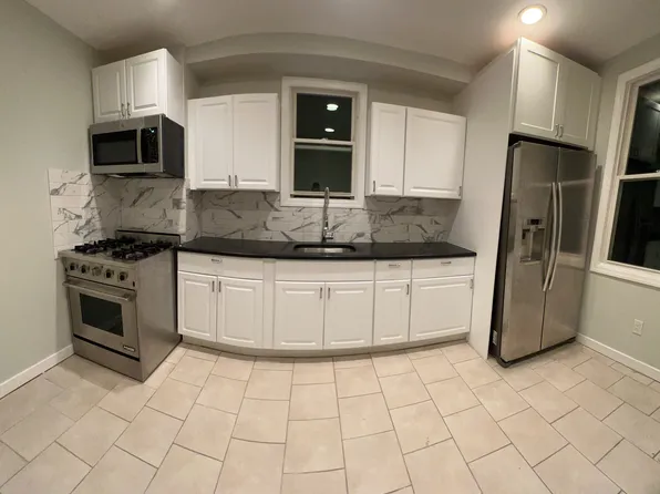 (undisclosed Address), North Bergen, NJ 07047