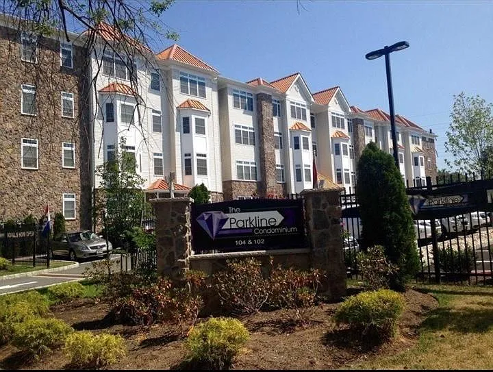 E Elizabeth Ave — Photo 11