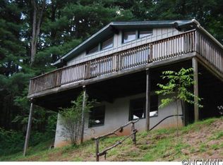 74 Samuel Ln, Candler, NC 28715