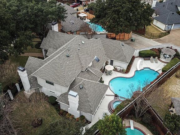 2nd image of 3901 Salem Ct
