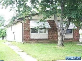 8420 Stow Rd, Pennsauken, NJ 08110