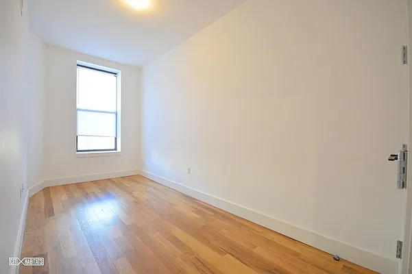 Rented by Citi Habitats | media 47