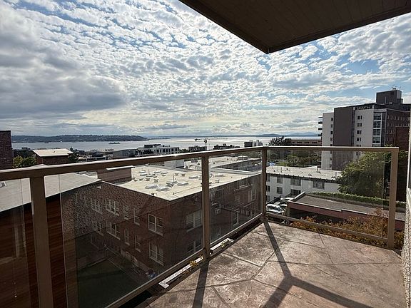 2nd image of 23 Aloha St #302