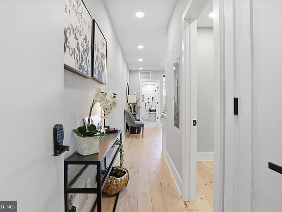 4th image of 4014 Georgia Ave NW #302