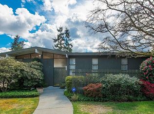 16551 SE 28th St, Bellevue, WA 98008