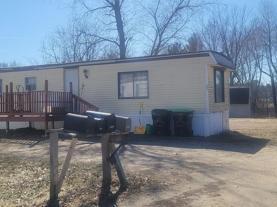1st image of 204 Camp Road #17