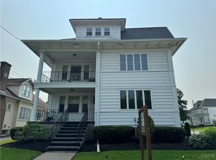 1231 Mohawk St E, Utica, NY 13501