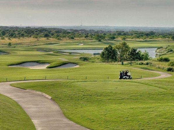 Double Eagle Townhomes | 405 Winterfield Dr, Hutto, TX