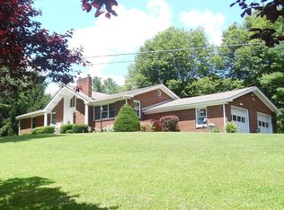 142 Burkett Dr, North Tazewell, VA 24630