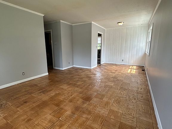 5th image of 1815 Millgate Rd