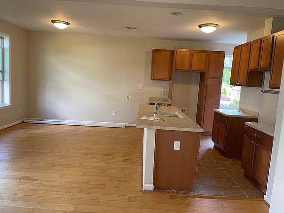 2nd image of 5416 Providence Pl
