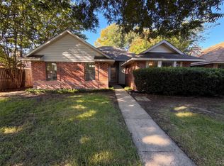 1503 Curtis Ln, Cedar Hill, TX 75104