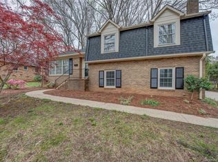 1226 Cambridge St, Gastonia, NC 28054