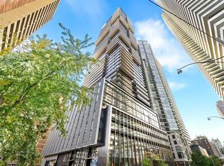 55 Charles St E #2406, Toronto, ON M4Y 0J1