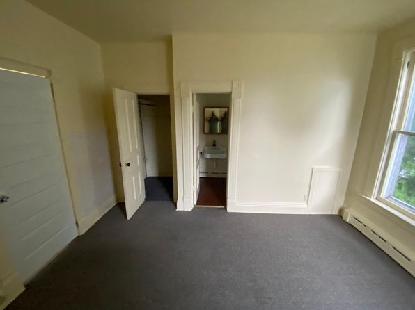 615 Spring St APT 1
