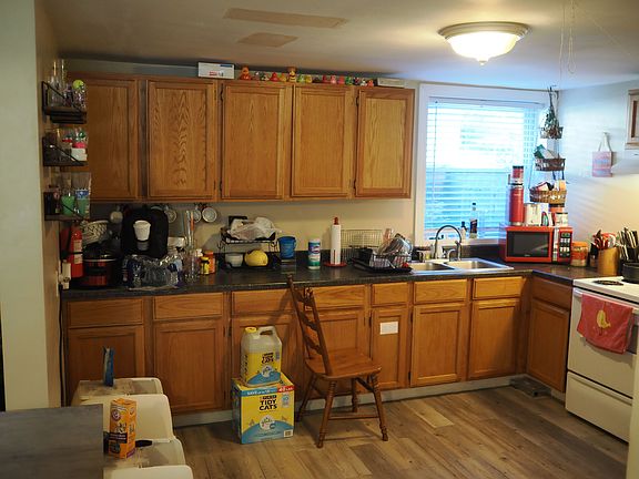 2nd image of 404 W Cork St APT 4
