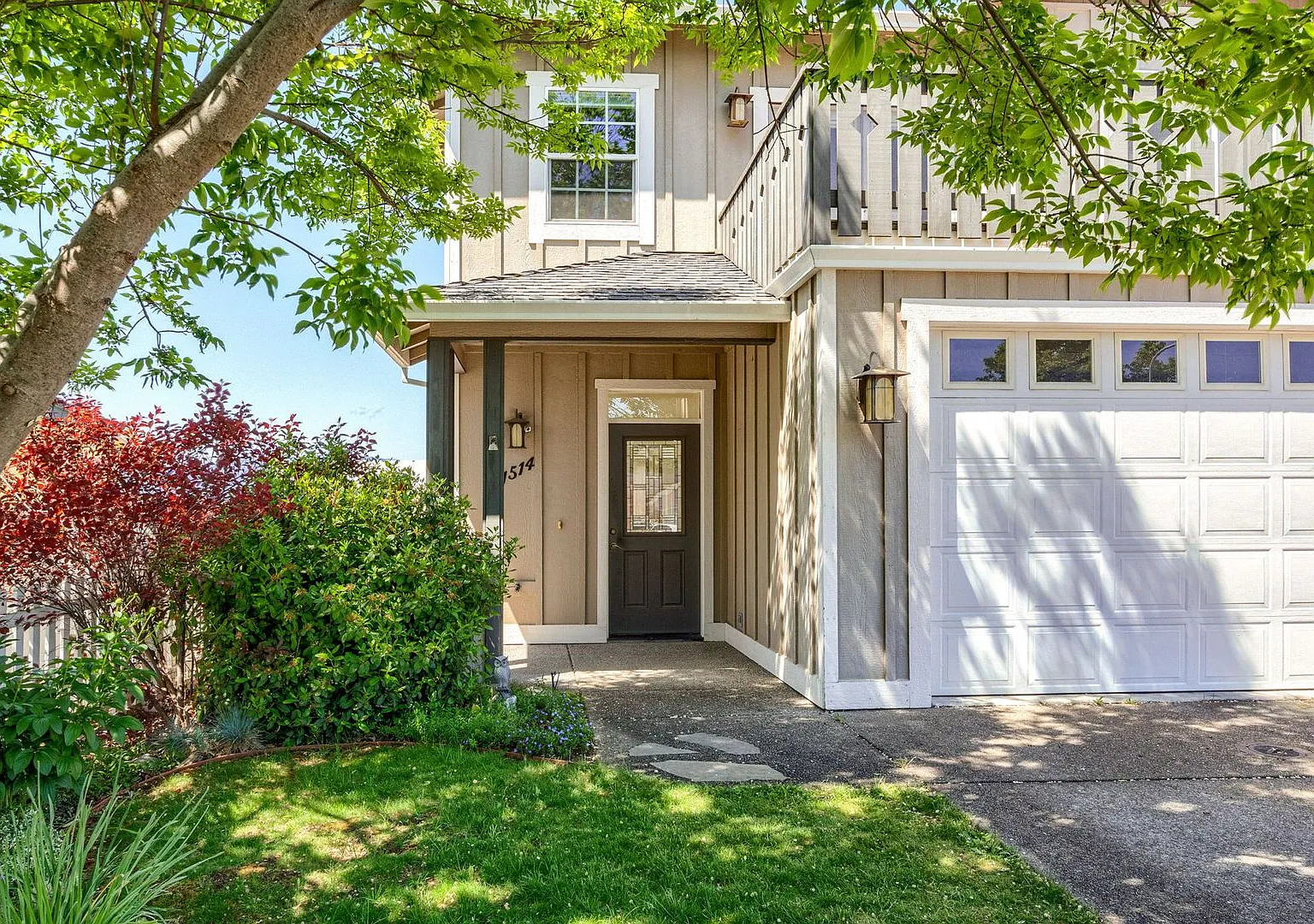 Hartell Townhomes — Photo 3