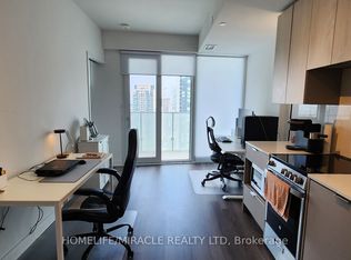 3883 Quartz Rd #2812, Mississauga, ON L5B 0M4