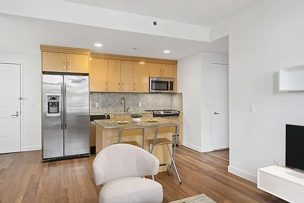 Sold by Compass | media 2