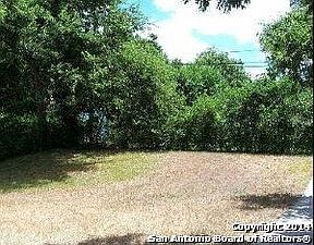 2nd image of 138 Westknoll Dr