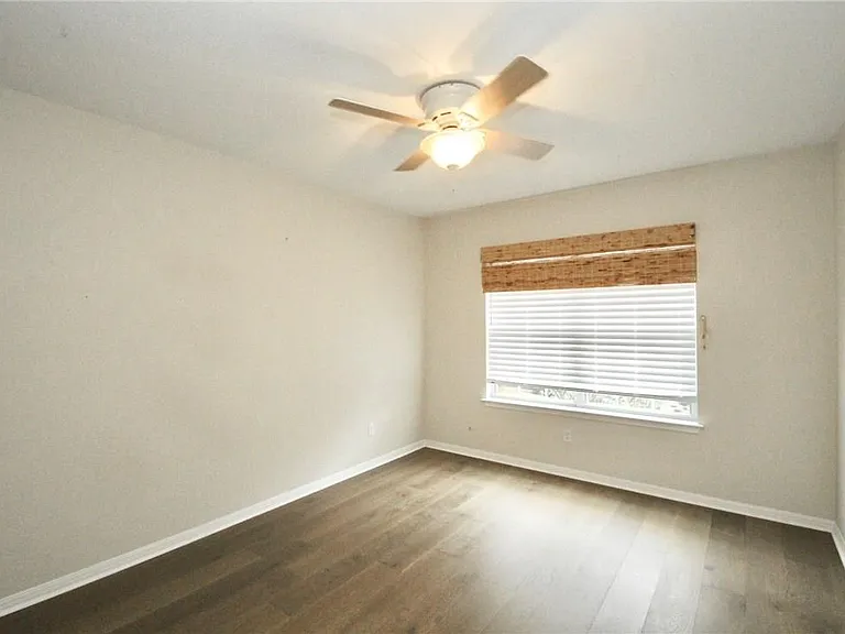 8910 Marybank Dr — Photo 12