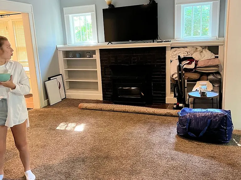 904 E University St — Photo 10