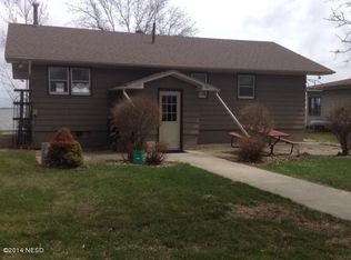 796 N Lake Dr, Watertown, SD 57201