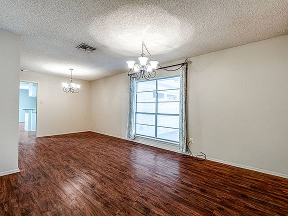 5th image of 6918 Forest Way St