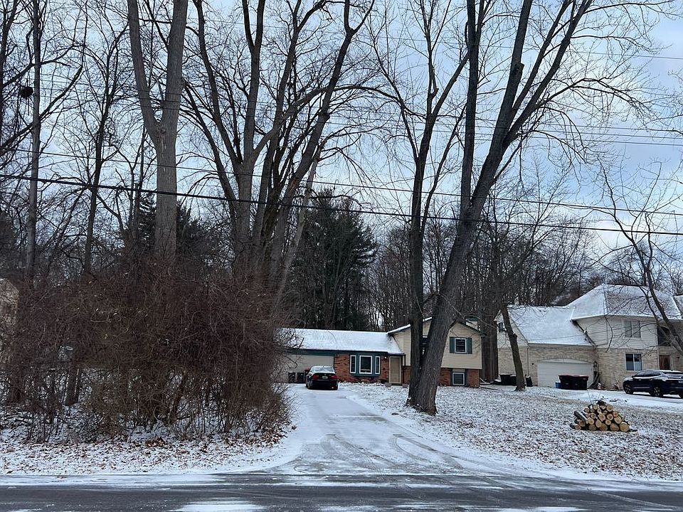 1st image of 25671 Code Rd