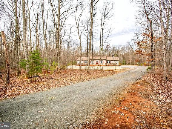 Driveway view of Property