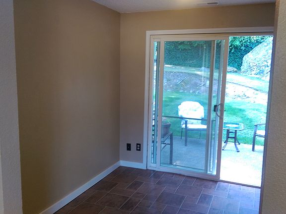 2nd image of 3027 Forest View Ct S
