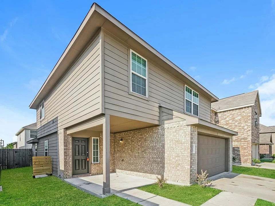 4214 Silver Ranch Rd