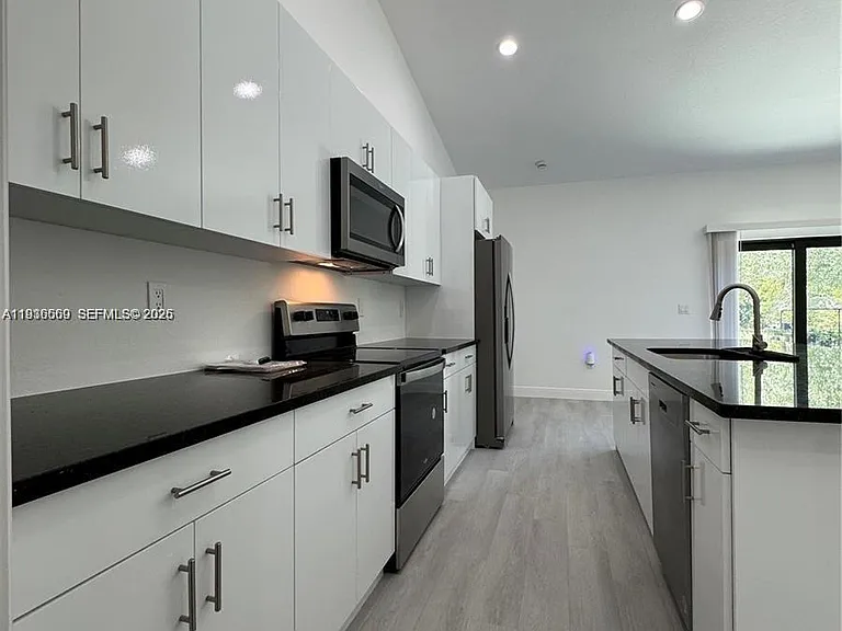 6018 Acorn Cir — Photo 7