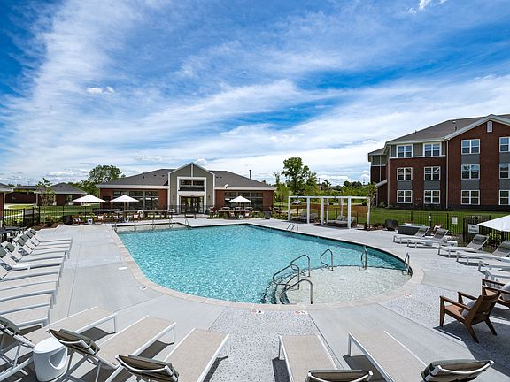 4th image of 1330 Nashville Pike #3302