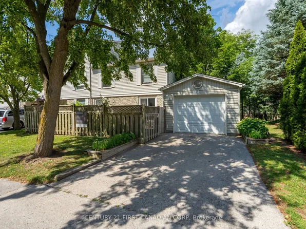 327 Everglade Cres, London, ON N6H 4M7