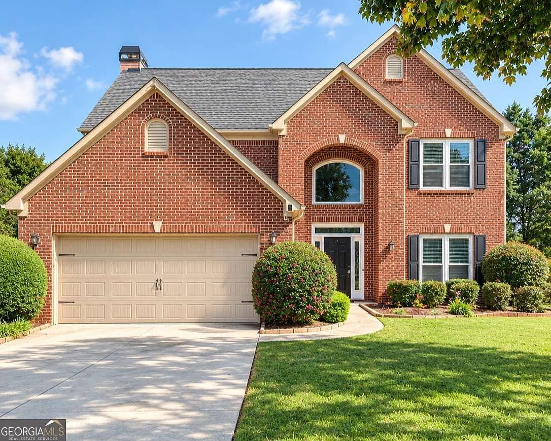 4 bed, 2.5 bath, $3,100 — Photo 1
