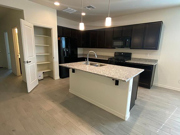 5th image of 8241 E Juanita Ave
