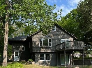 832 N Shore Dr, Forest Lake, MN 55025