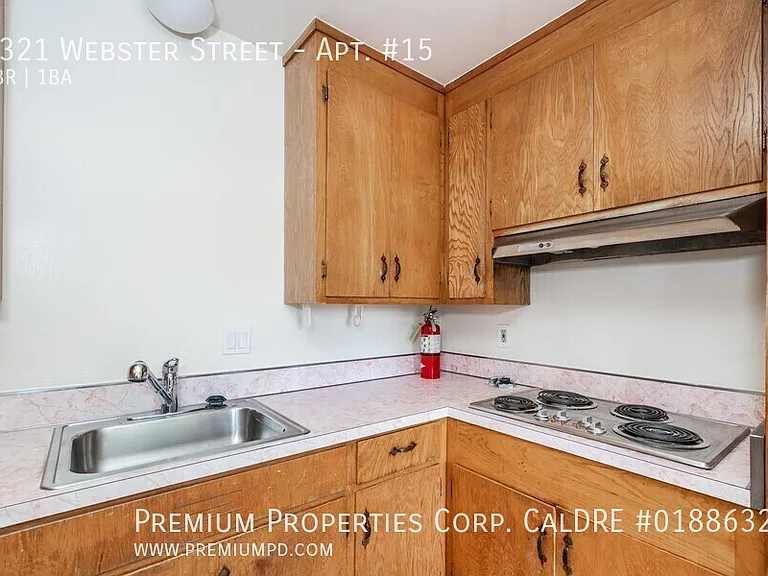 2321 Webster St #15 — Photo 5